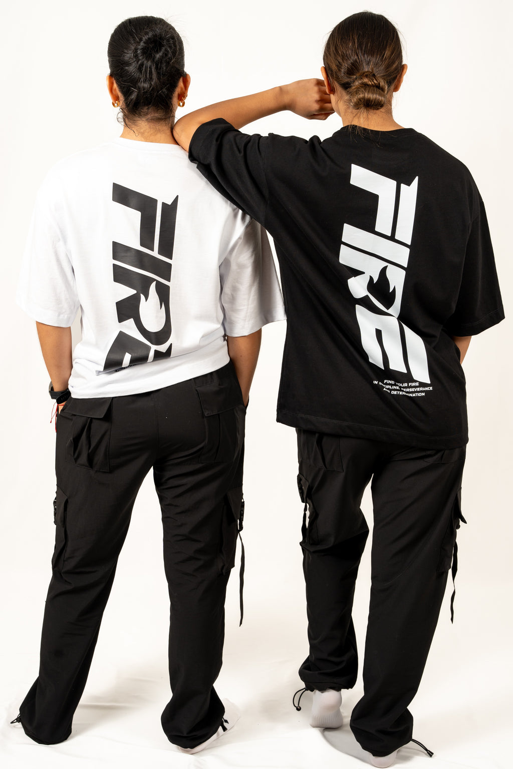 Camiseta Oversize FIRE Negra Mujer