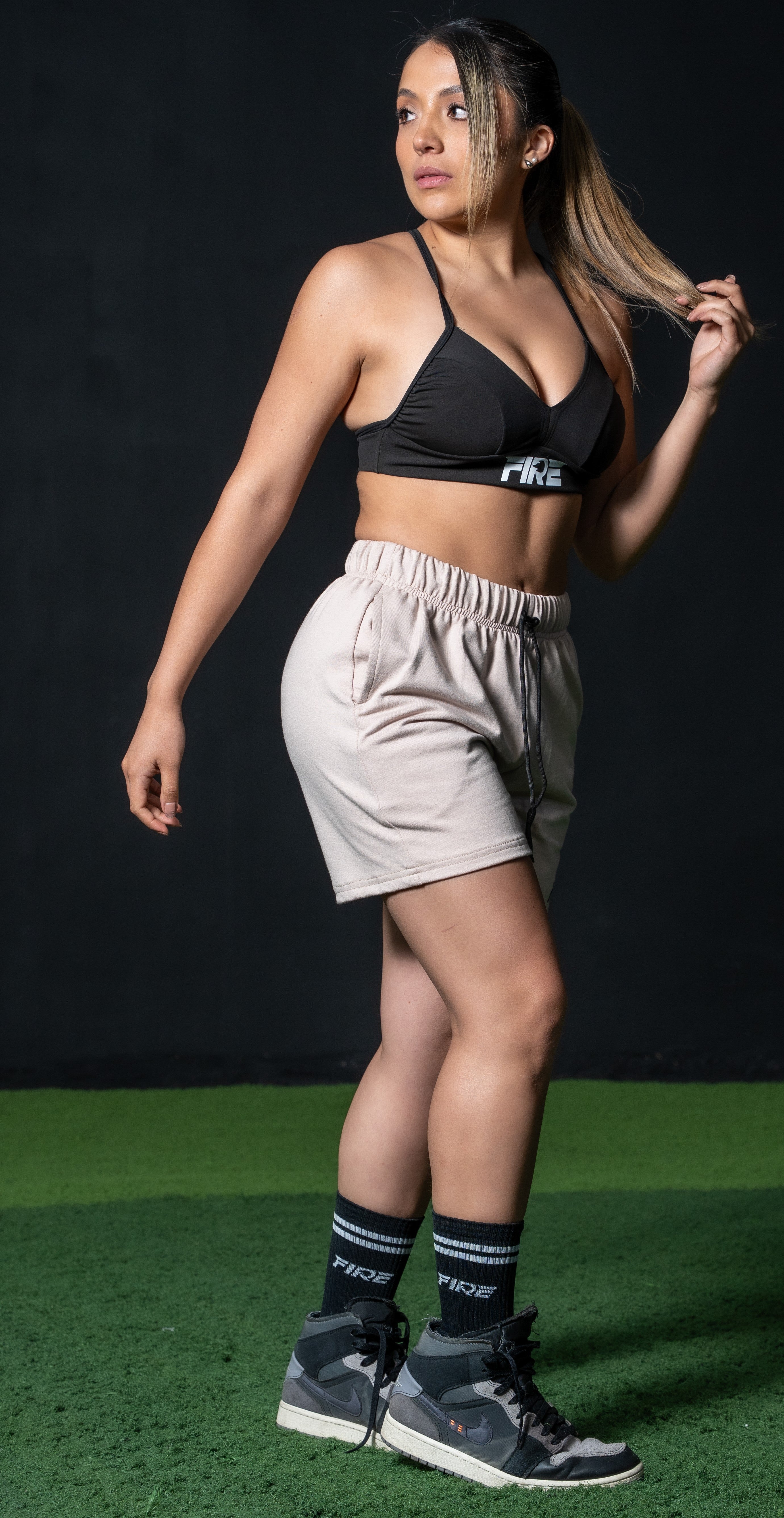Pantaloneta Algodón Beige - FIRE Mujer